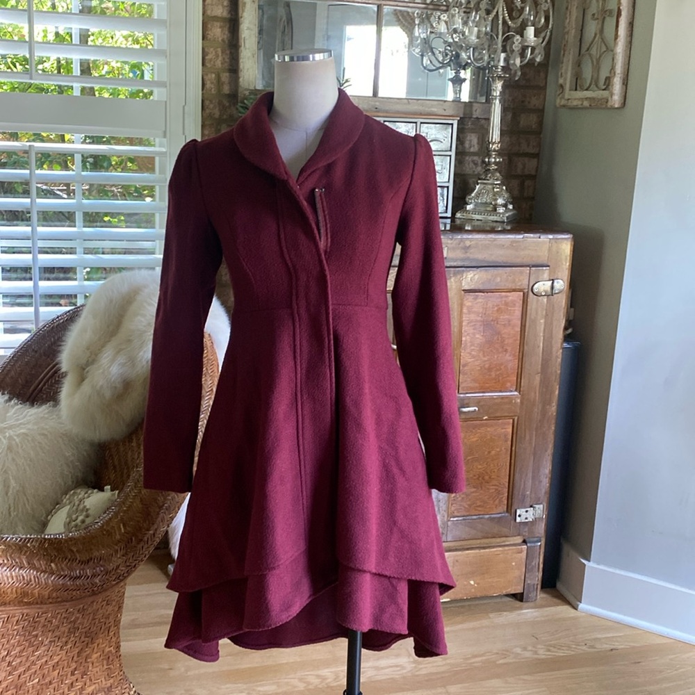 HOT TOPIC Burgundy Hi-Lo Girls Coat SMALL
